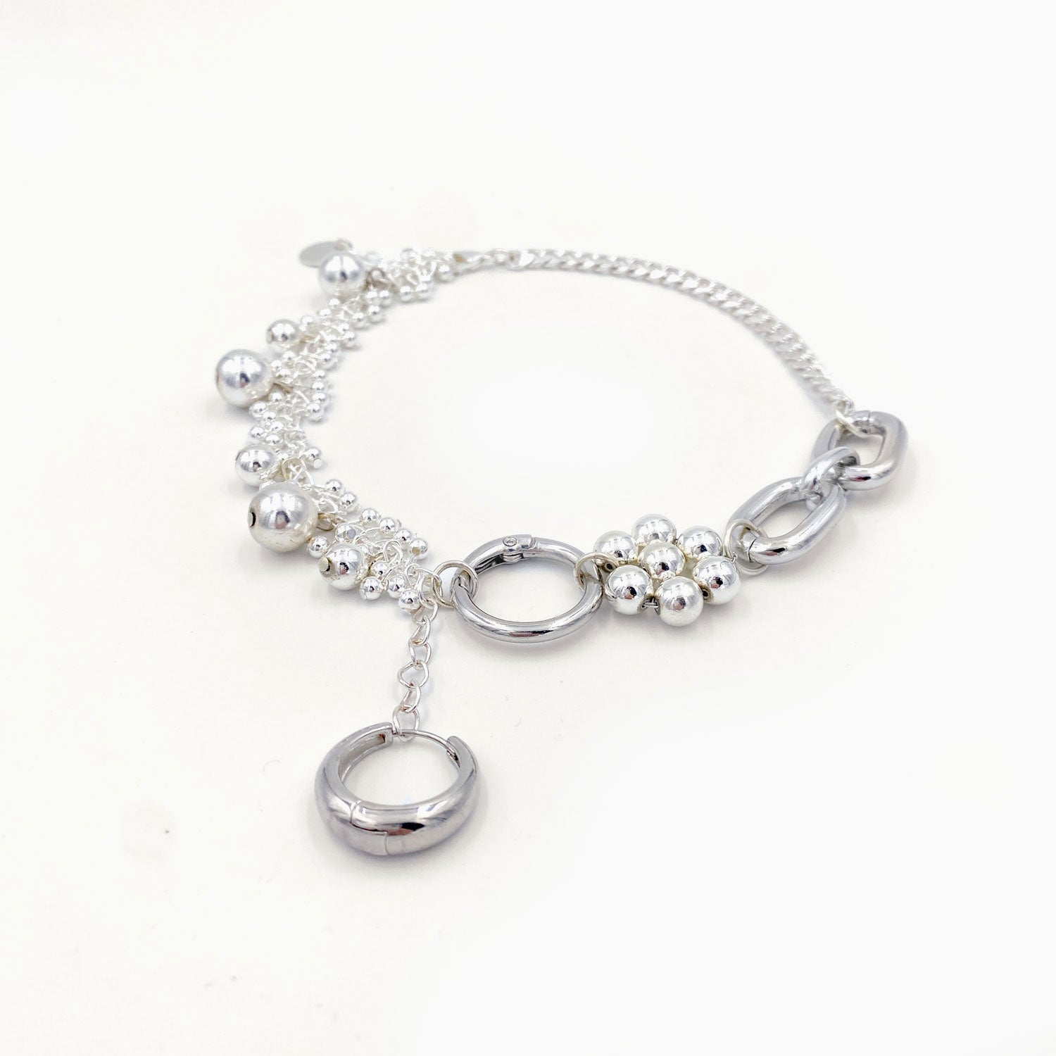 Milky tone necklace 